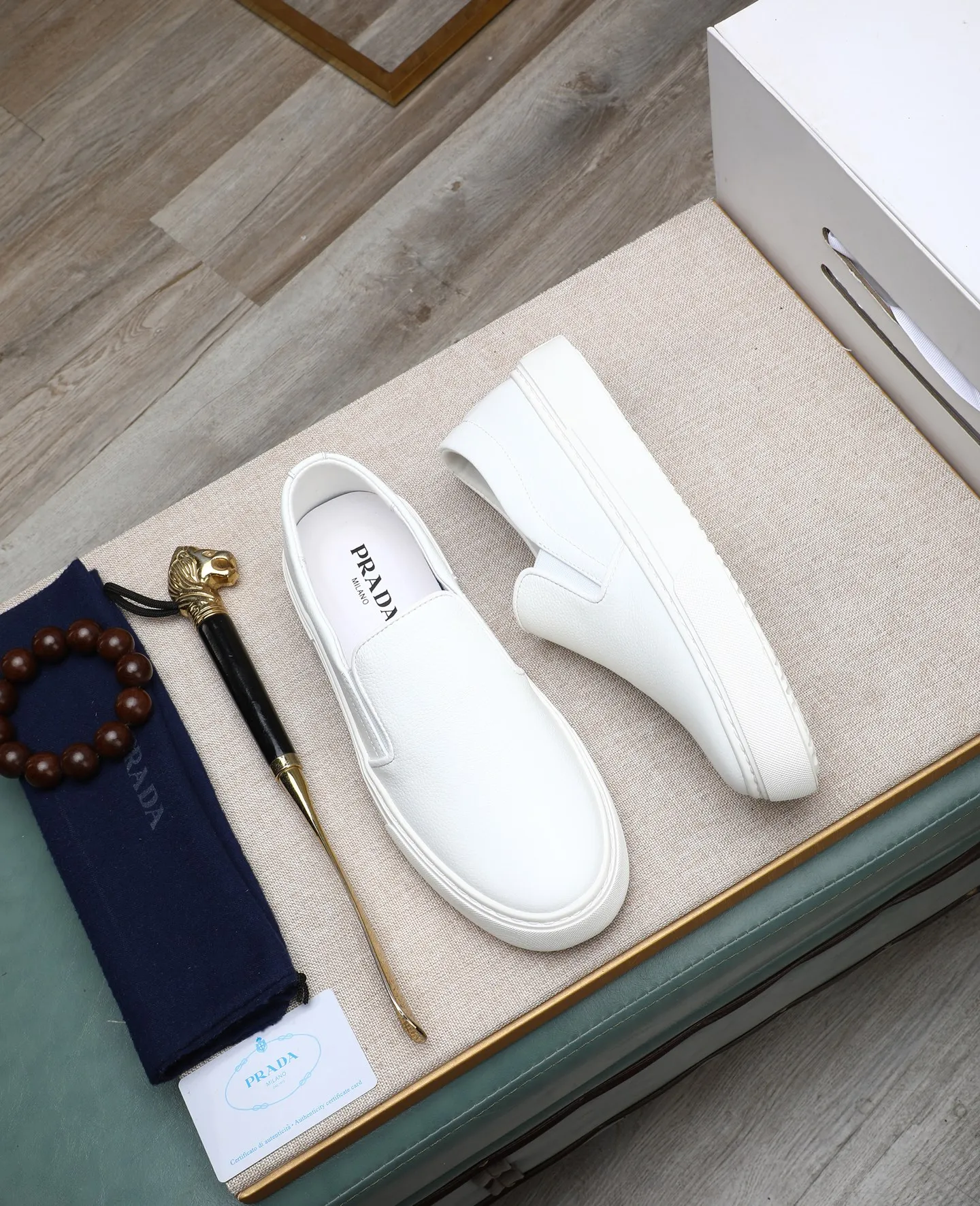 Men's men's shoes💰440🌹🌹[PRADA—Prada] latest model🙈original replica! 👟👟👟Available here. The workmanship is top-notch. The upper is made of Italian 🇮🇹Imported calfskin. ❗️Breathable genuine leather lining @Suitable for travel. The original version has an enlarged engraved sole, making it suitable for all kinds of travels, showing low-key luxury. Let quality speak for itself. Color: Size: 38-44